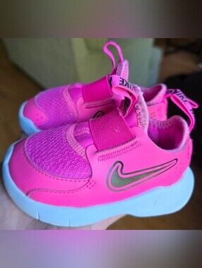 Sz 5C Toddler Kids NIKE FLEX RUNNER 3 'Laser Fuchsia' Running Shoes